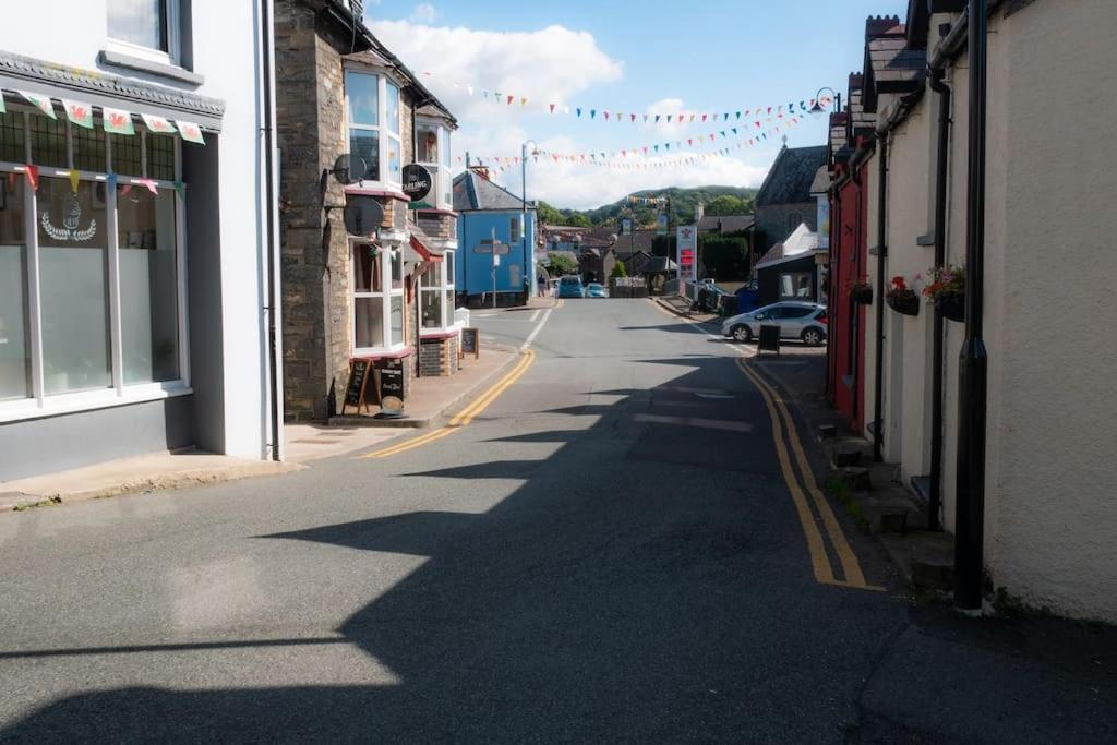 Yr Hen Efail - Old Smithy Villa Tregaron Bagian luar foto